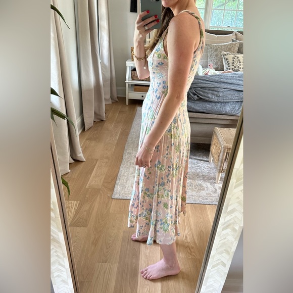 Zara Floral Maxi Dress with V Back, Rolled Shoulder detail - Picture 4 of 10